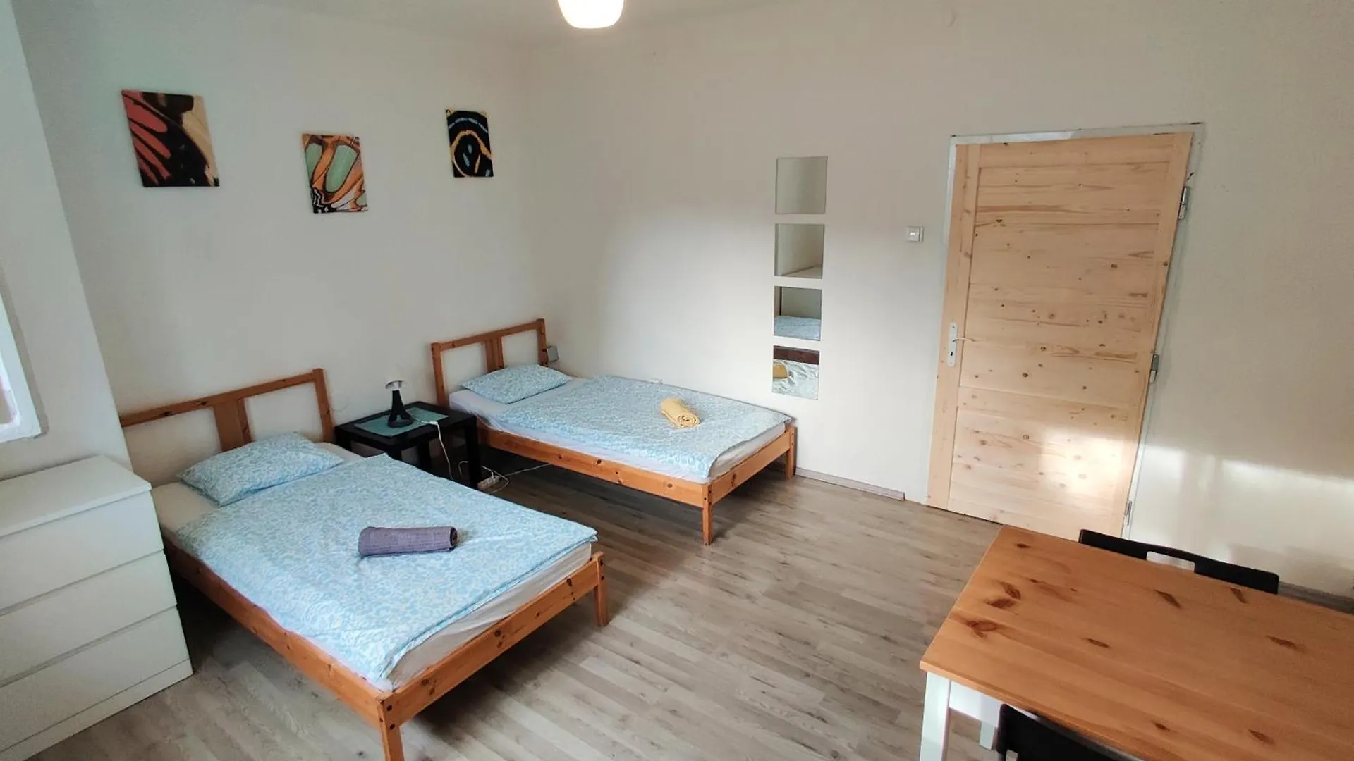 Apartment In House With Private Parking And Garden Praga Repubblica Ceca