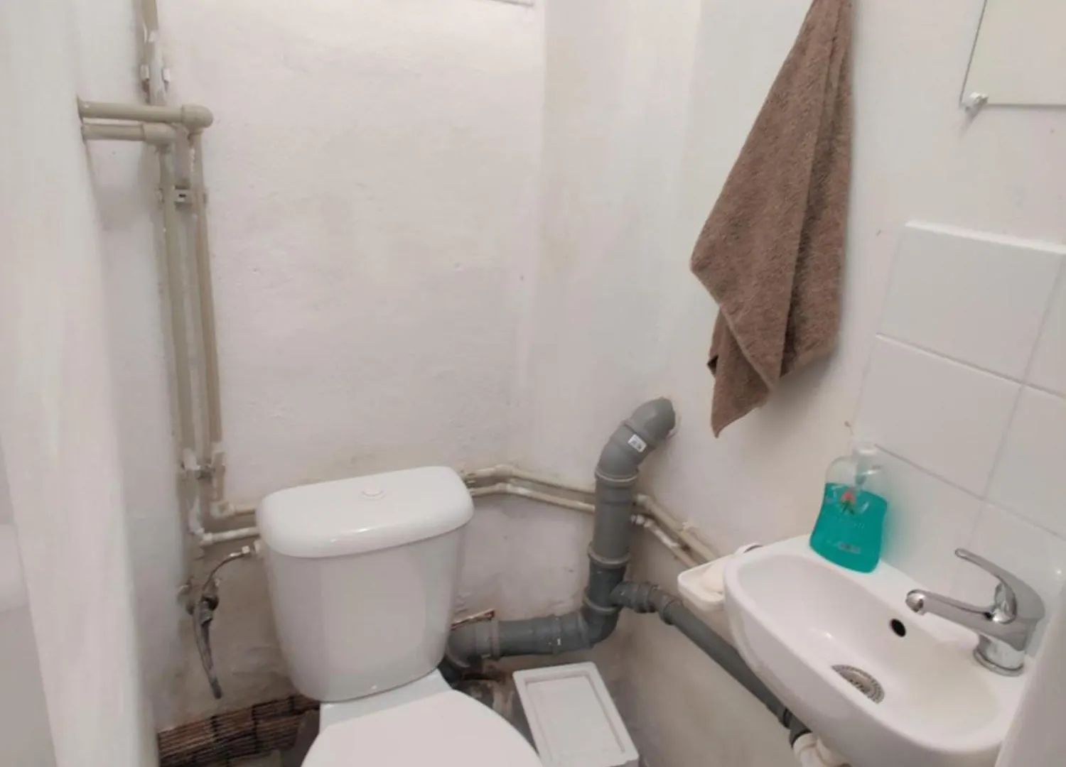 Apartment In House With Private Parking And Garden Praga Affittacamere